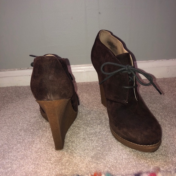 Enzo Angiolini Women’s Flory Bootie- Gently Used - Picture 2 of 5